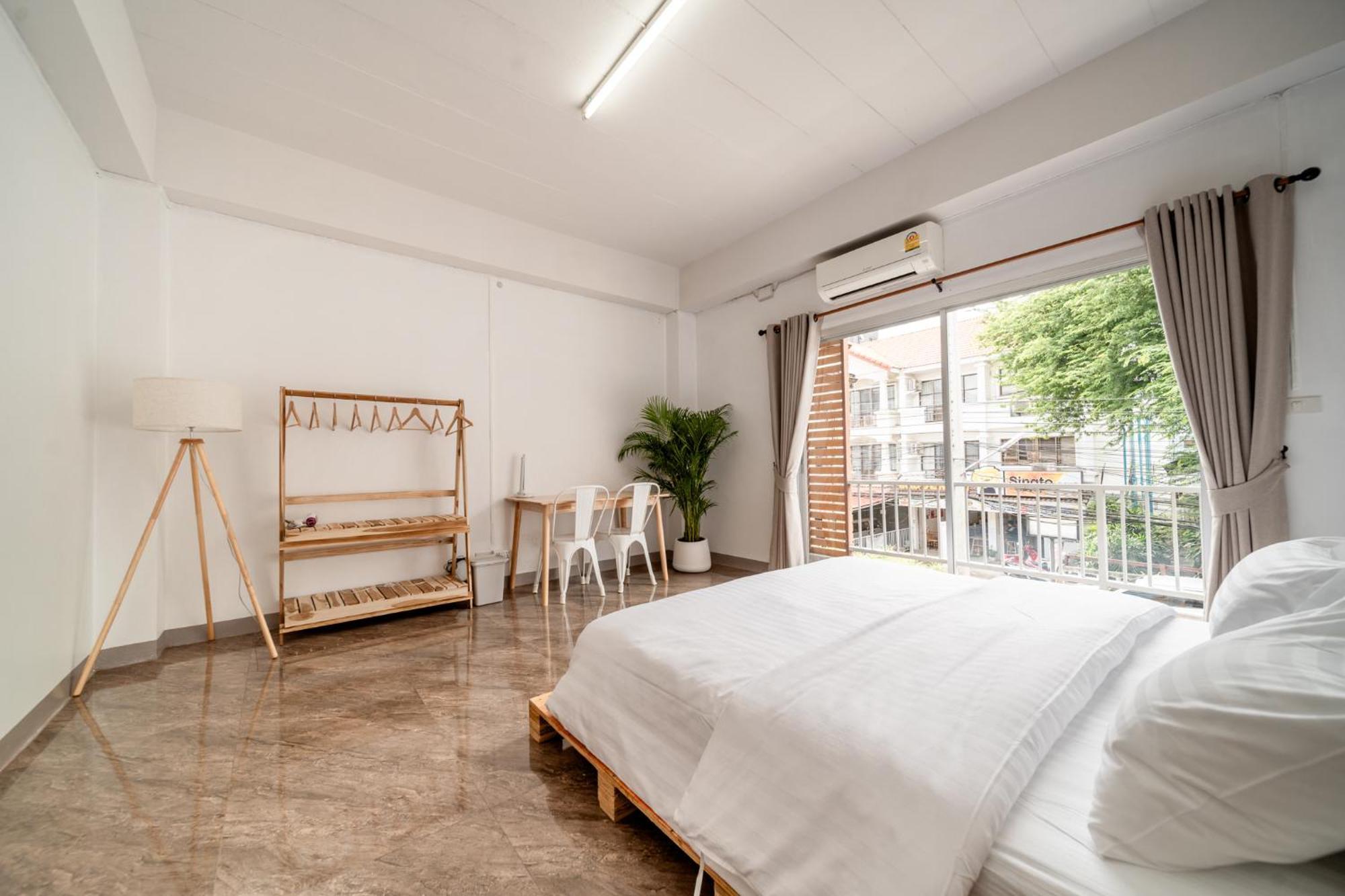 Socialer Coliving & Coworking Space Chiang Mai Exterior photo